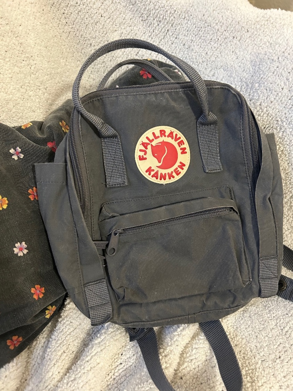 Fjallraven Kanken Mini Backpack